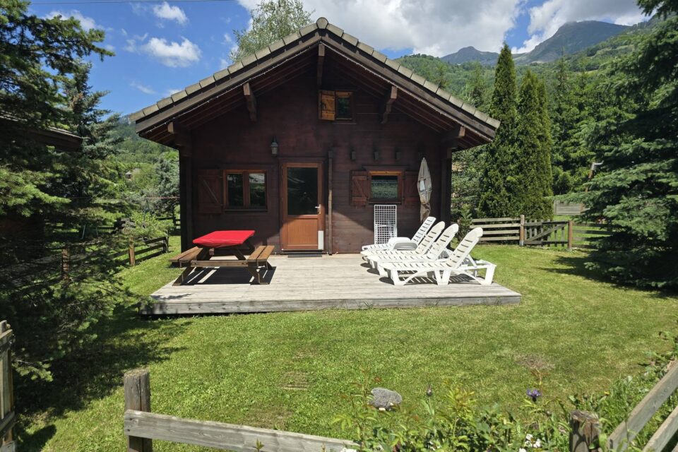 Chalet tout confort au Camping Les 6 Stations, location en montagne, Hautes-Alpes