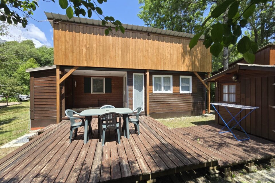 Mobil-home spacieux au Camping Les 6 Stations, location famille Champsaur